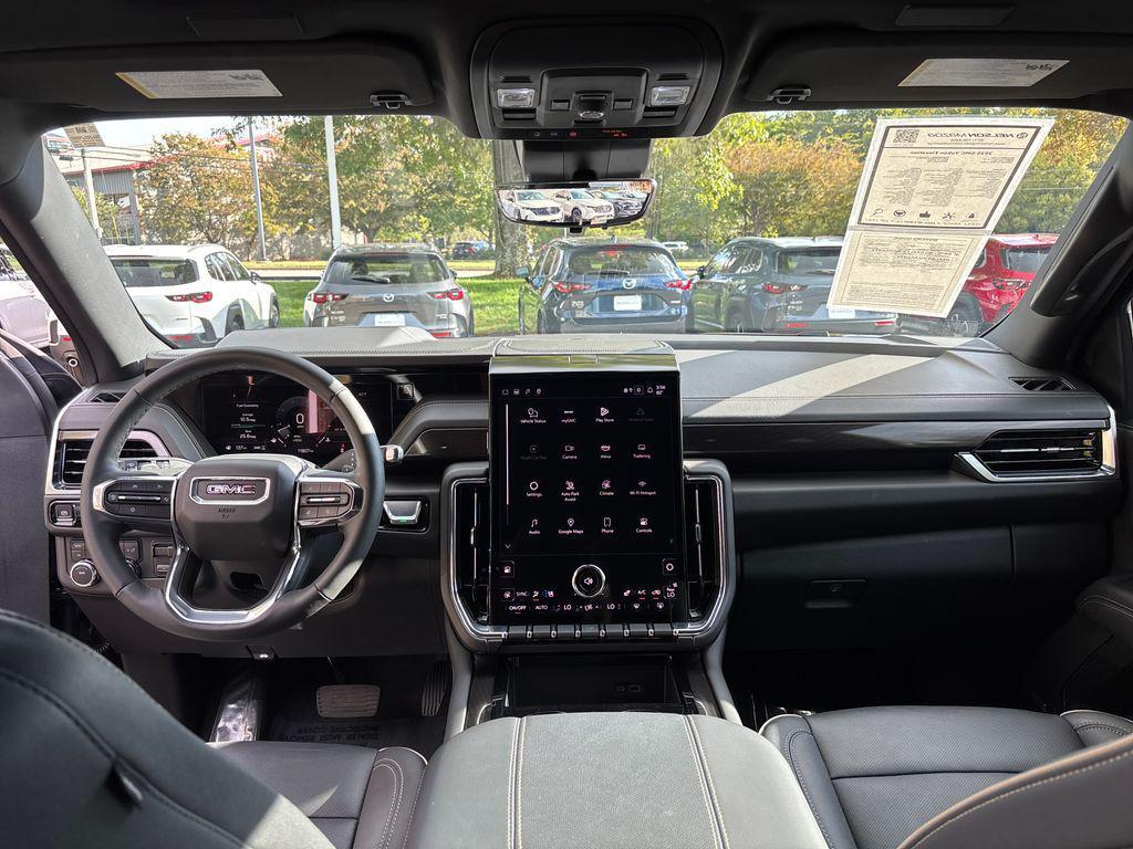 used 2025 GMC Yukon car, priced at $71,891