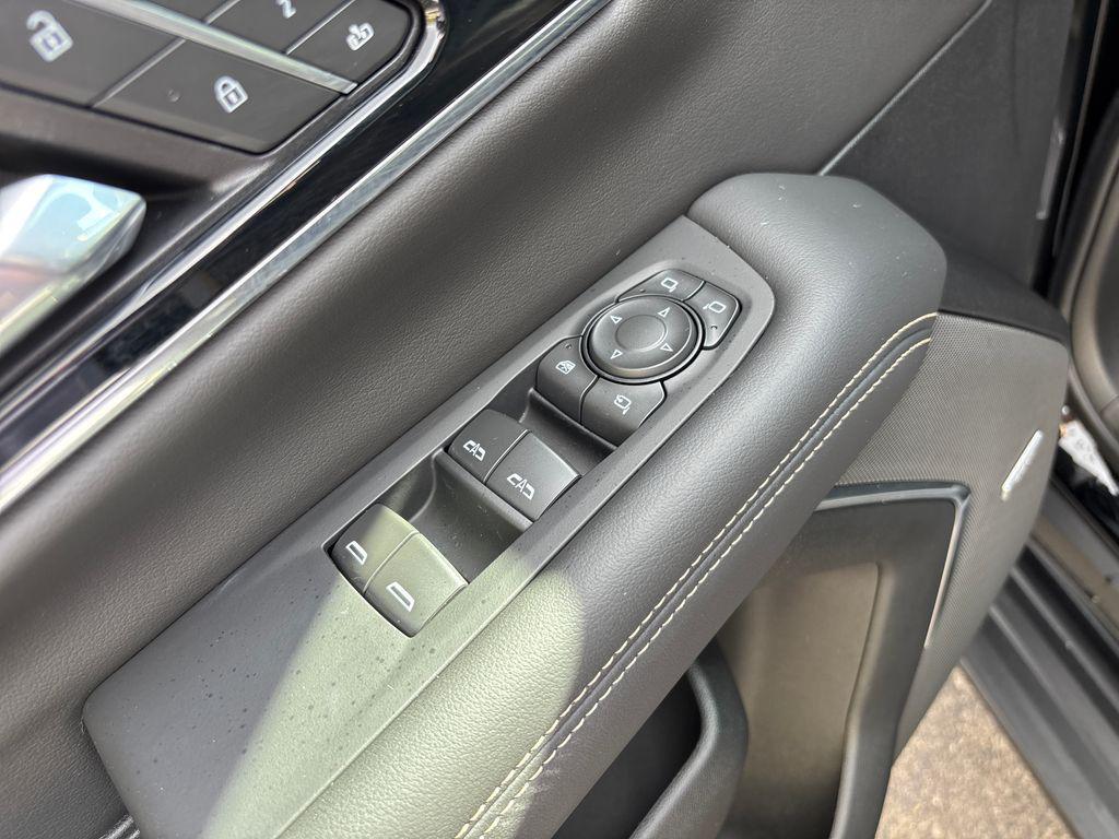 used 2025 GMC Yukon car, priced at $71,891