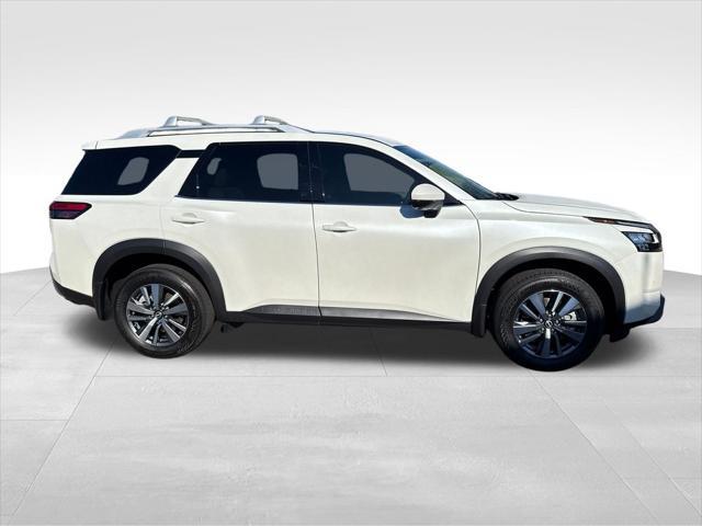 used 2024 Nissan Pathfinder car, priced at $39,496