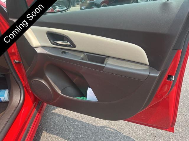 used 2013 Chevrolet Cruze car, priced at $8,805