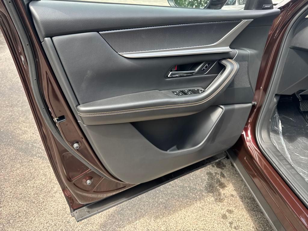 new 2025 Mazda CX-90 PHEV car, priced at $53,418