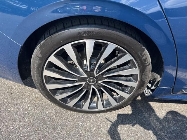 used 2017 Lincoln Continental car