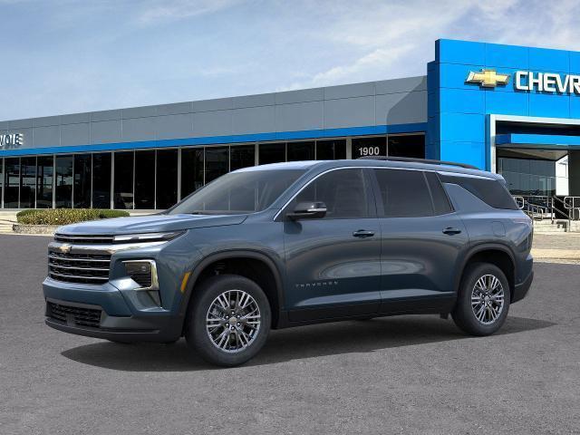 new 2025 Chevrolet Traverse car, priced at $42,518