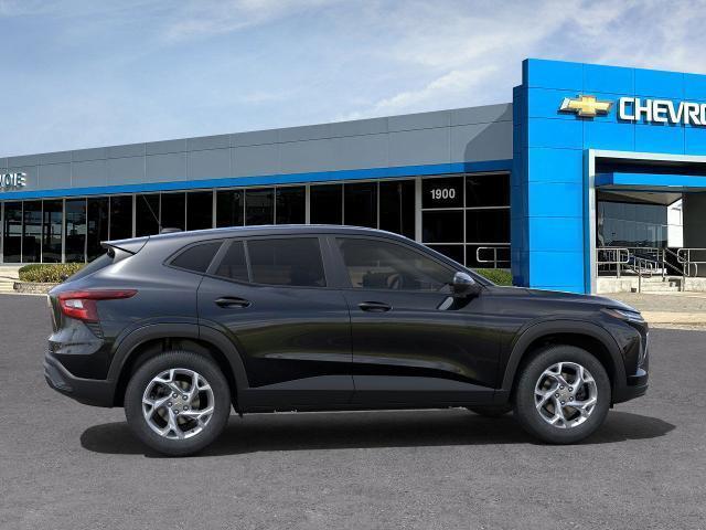 new 2025 Chevrolet Trax car, priced at $21,781