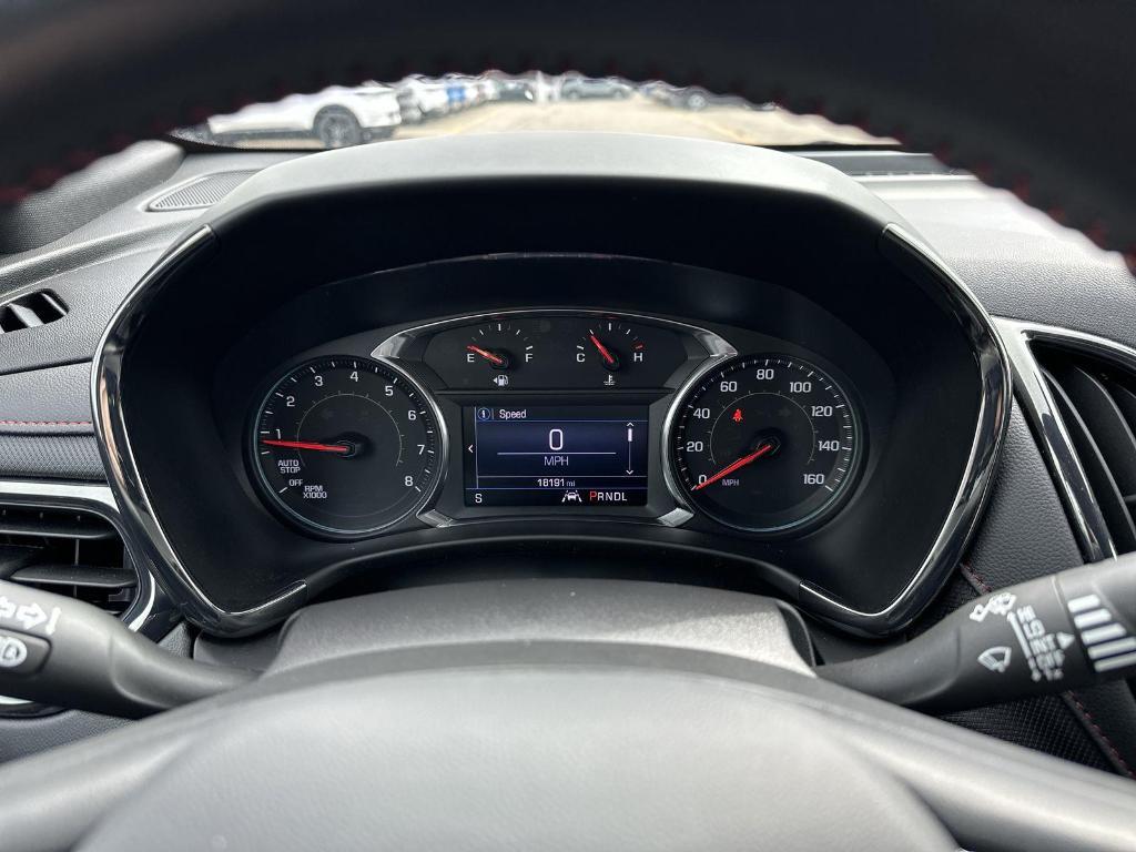 used 2022 Chevrolet Equinox car, priced at $22,996