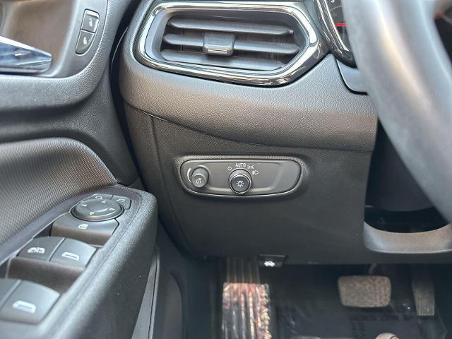 used 2022 Chevrolet Equinox car, priced at $21,996