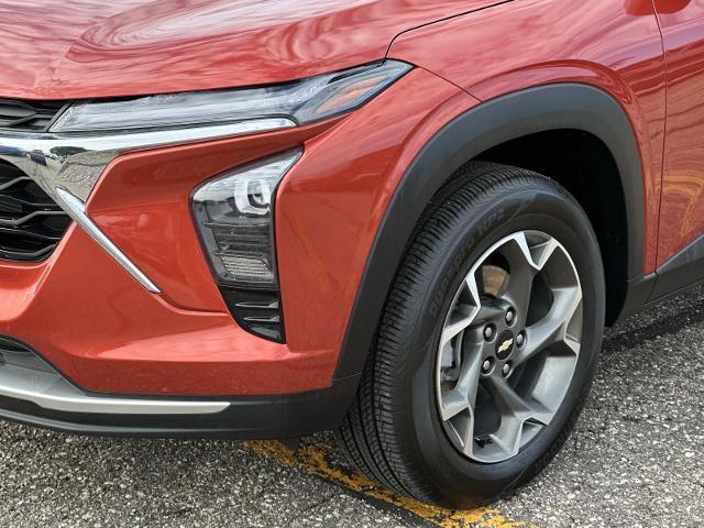used 2024 Chevrolet Trax car, priced at $22,496