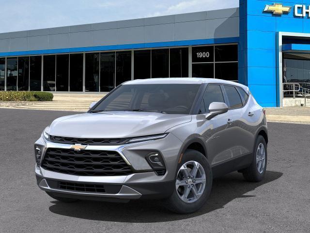 new 2025 Chevrolet Blazer car, priced at $34,047