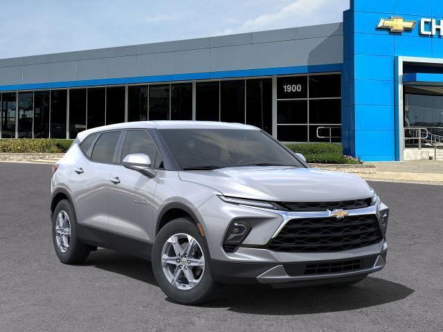 new 2025 Chevrolet Blazer car, priced at $34,047