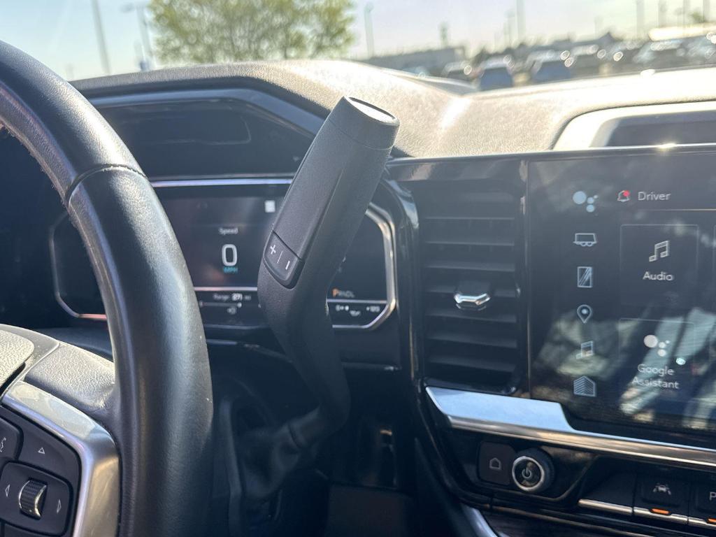 used 2022 Chevrolet Silverado 1500 car, priced at $34,996