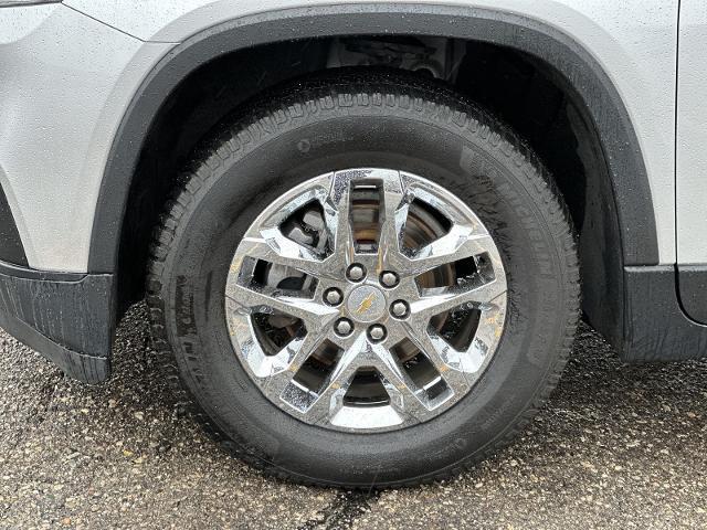 used 2018 Chevrolet Traverse car, priced at $13,996