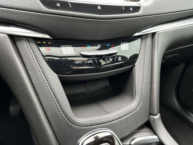 used 2020 Cadillac XT5 car, priced at $19,996