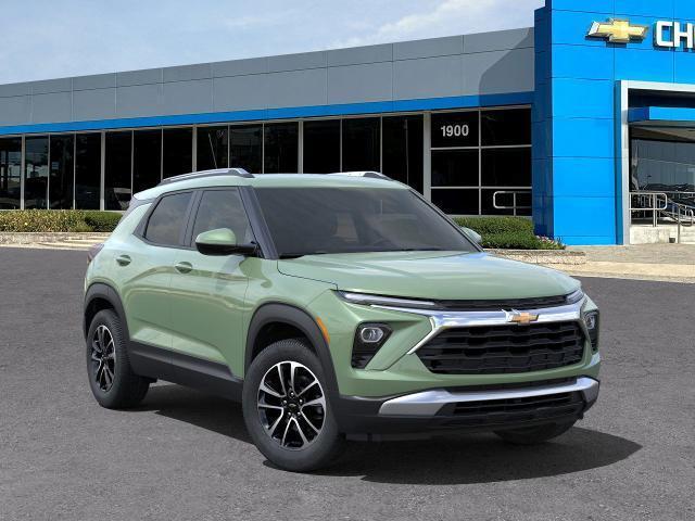 new 2025 Chevrolet TrailBlazer car, priced at $26,818