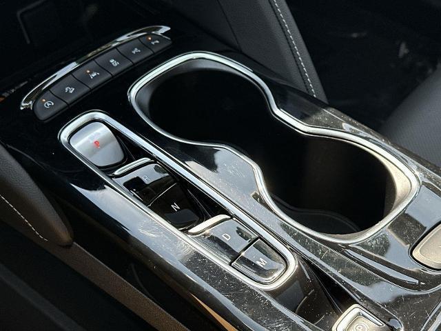 used 2023 Buick Envision car, priced at $33,696