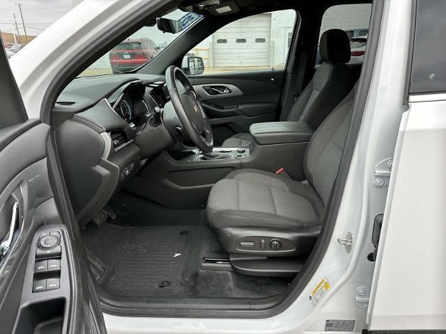 used 2022 Chevrolet Traverse car, priced at $27,833