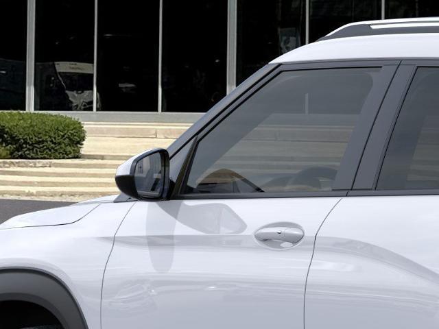 new 2025 Chevrolet TrailBlazer car, priced at $28,324