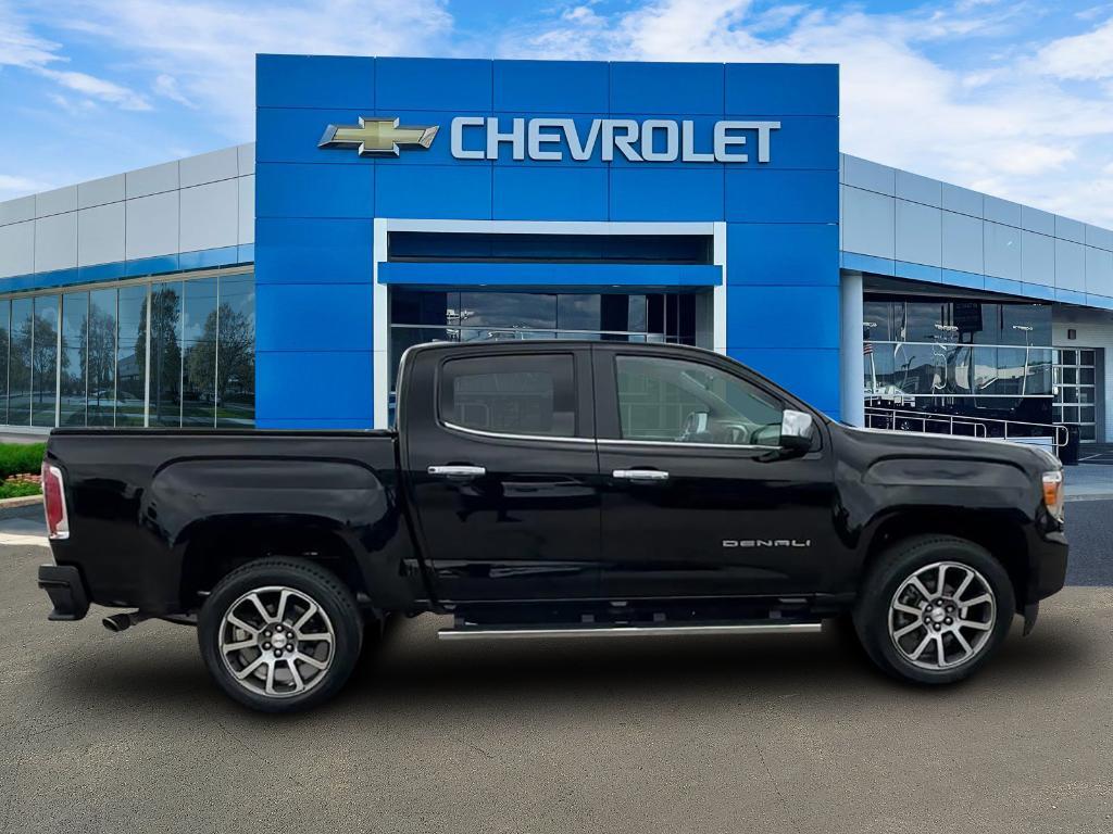 used 2022 GMC Canyon car, priced at $35,496