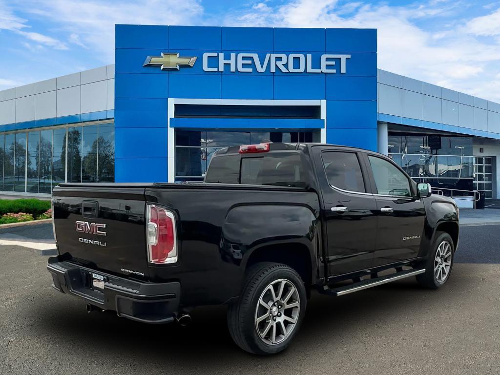 used 2022 GMC Canyon car, priced at $35,496