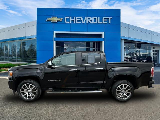 used 2022 GMC Canyon car, priced at $35,496