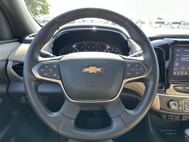 used 2023 Chevrolet Traverse car, priced at $32,996
