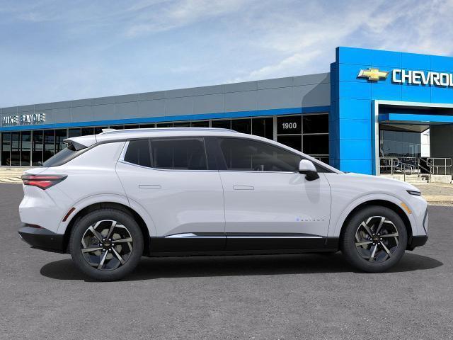 new 2025 Chevrolet Equinox EV car, priced at $40,590