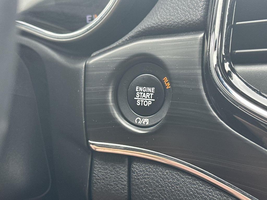 used 2020 Jeep Grand Cherokee car, priced at $24,996