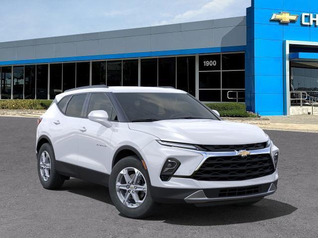 new 2025 Chevrolet Blazer car, priced at $38,590