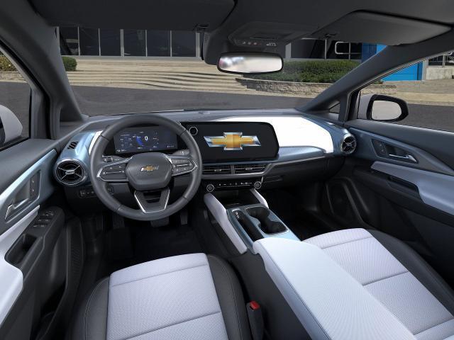 new 2025 Chevrolet Equinox EV car, priced at $43,940