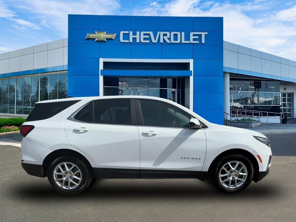 used 2023 Chevrolet Equinox car, priced at $22,496