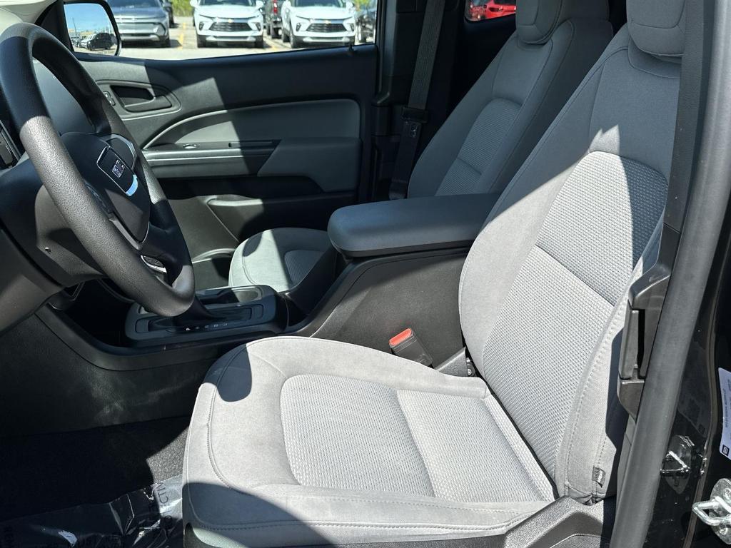 used 2022 GMC Canyon car, priced at $28,996