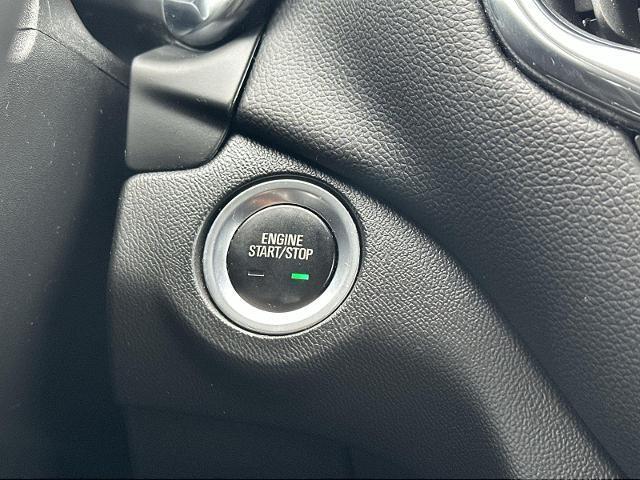 used 2022 Chevrolet Equinox car, priced at $20,796