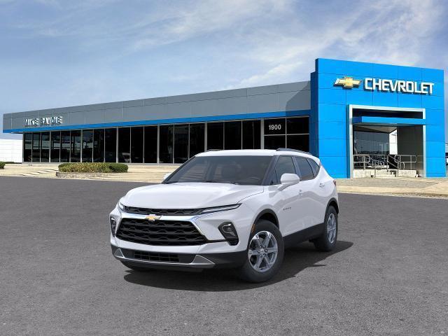 new 2025 Chevrolet Blazer car, priced at $35,400