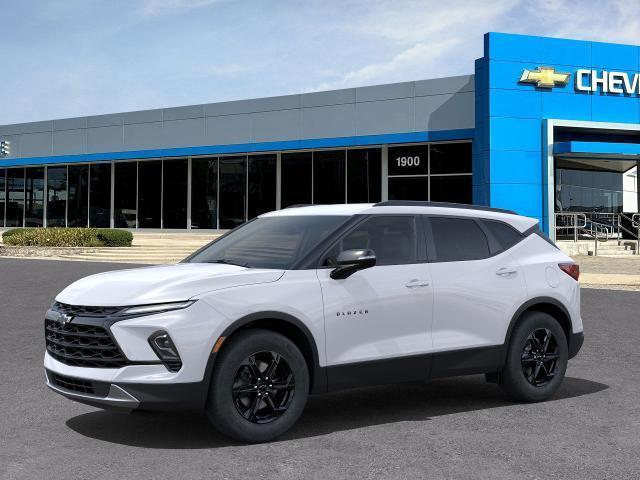 new 2025 Chevrolet Blazer car, priced at $38,016