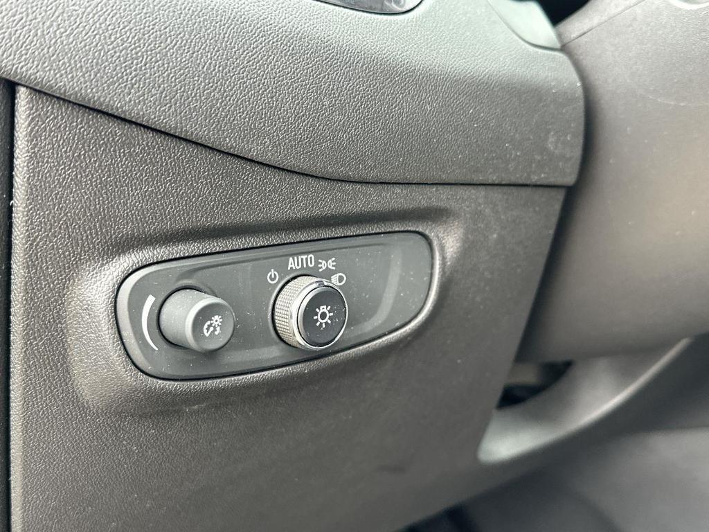used 2023 Chevrolet Equinox car, priced at $22,496