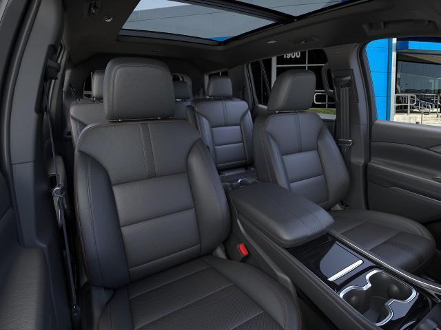 new 2025 Chevrolet Traverse car, priced at $55,612