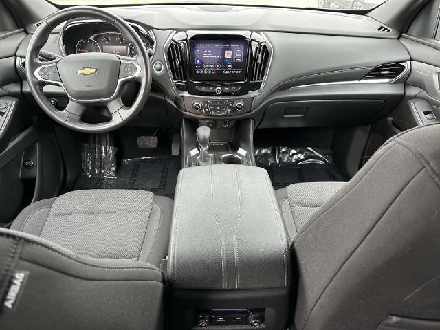 used 2022 Chevrolet Traverse car, priced at $27,996