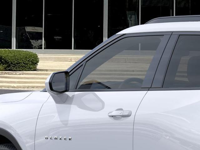 new 2025 Chevrolet Blazer car, priced at $35,400