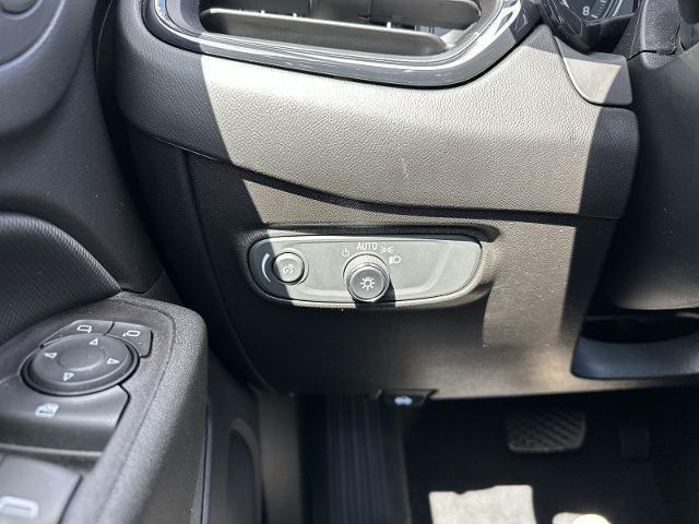 used 2022 Chevrolet Equinox car, priced at $23,496