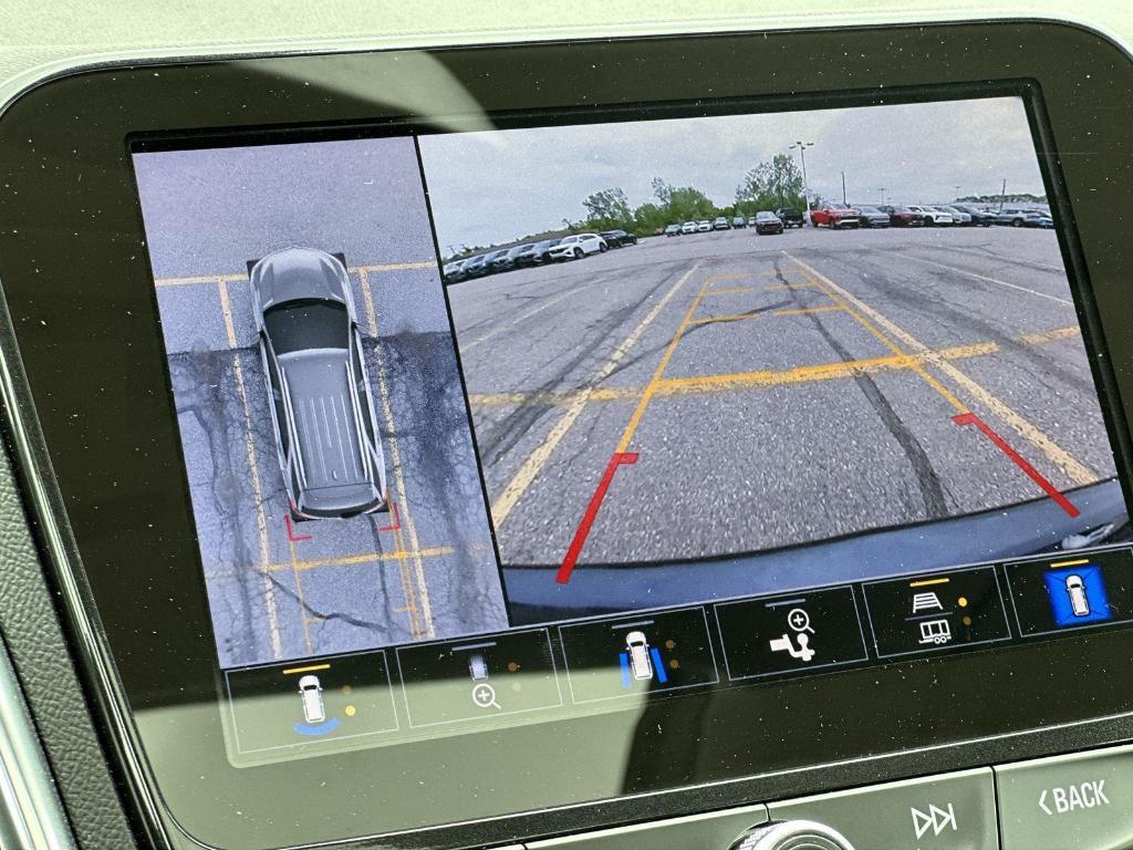 used 2022 Chevrolet Equinox car, priced at $24,996