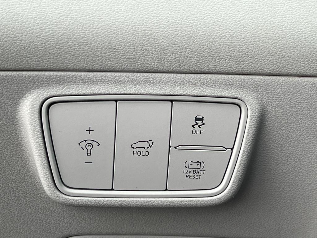 used 2022 Hyundai TUCSON Hybrid car, priced at $25,996