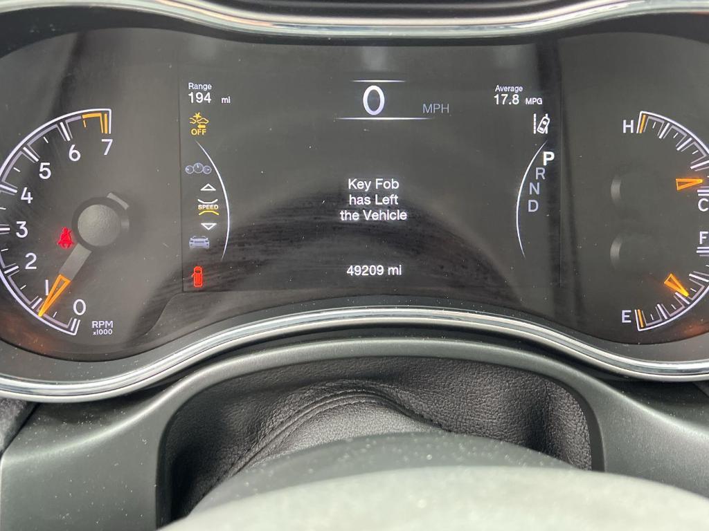 used 2021 Jeep Grand Cherokee car, priced at $28,996