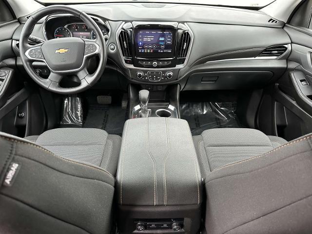 used 2021 Chevrolet Traverse car, priced at $27,996