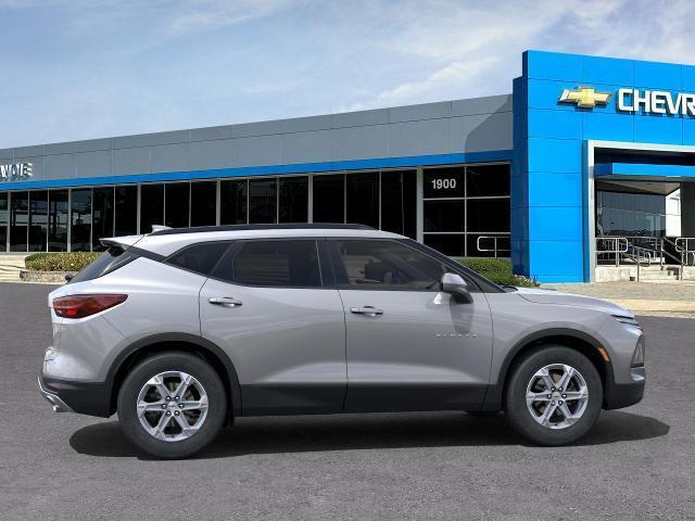 new 2025 Chevrolet Blazer car, priced at $35,400