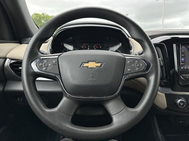 used 2022 Chevrolet Traverse car, priced at $26,996