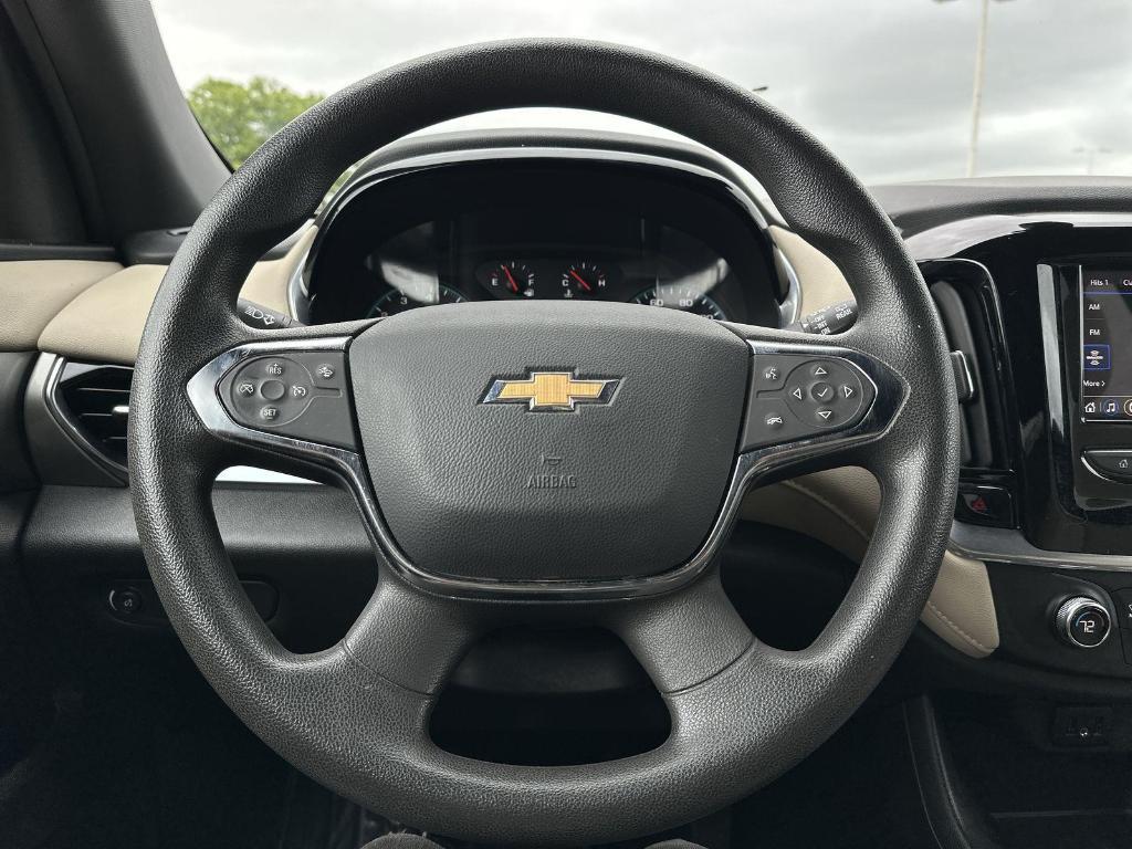 used 2022 Chevrolet Traverse car, priced at $26,996
