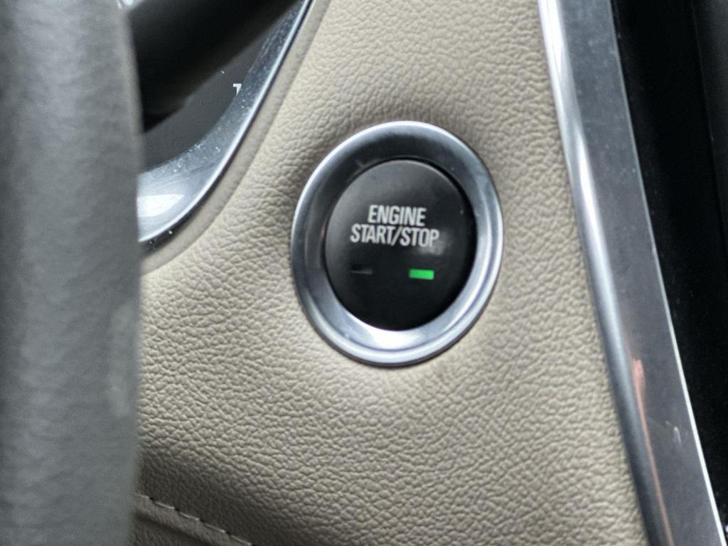 used 2022 Chevrolet Traverse car, priced at $26,996