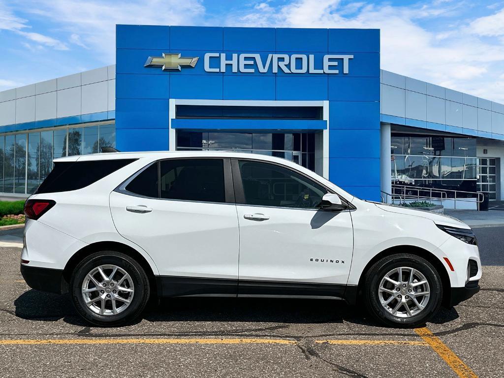 used 2023 Chevrolet Equinox car, priced at $22,496