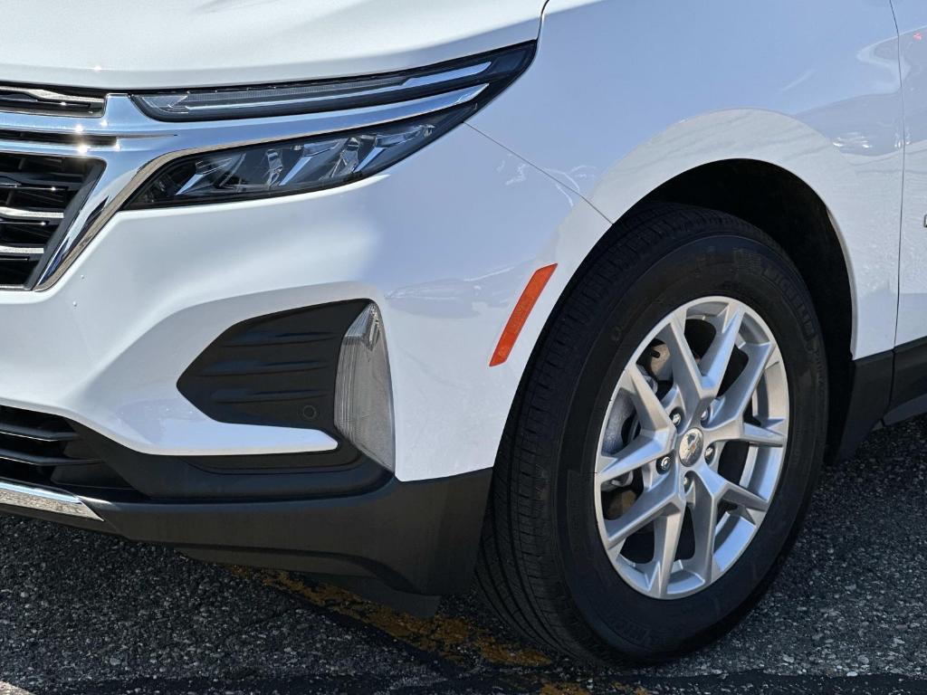 used 2023 Chevrolet Equinox car, priced at $22,496