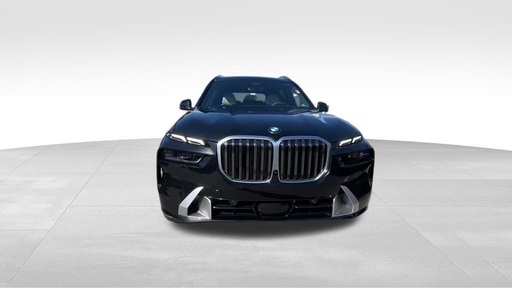 new 2026 BMW X7 car, priced at $95,275