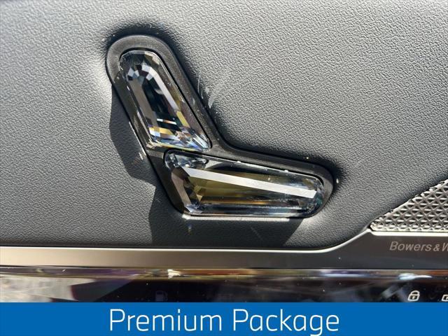 new 2025 BMW 750e car, priced at $113,075